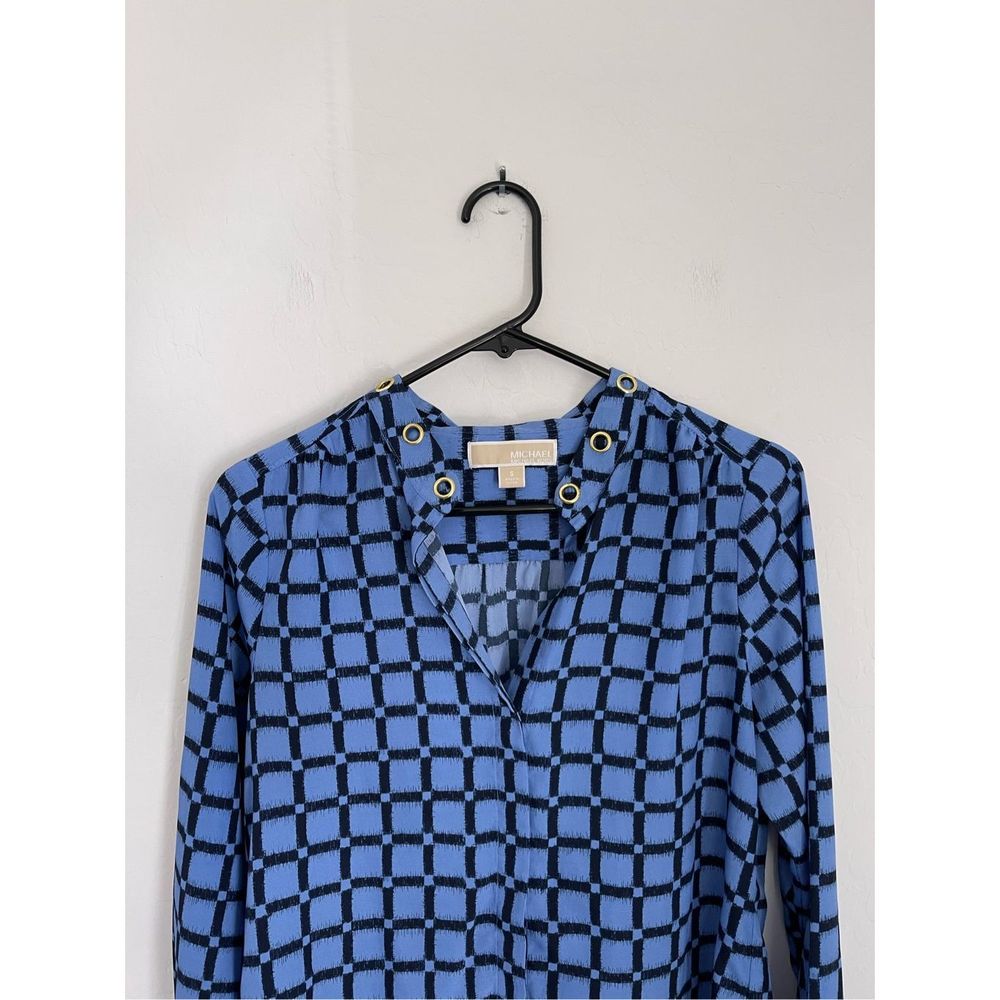 Mk Button Down Top Size Small - image 2